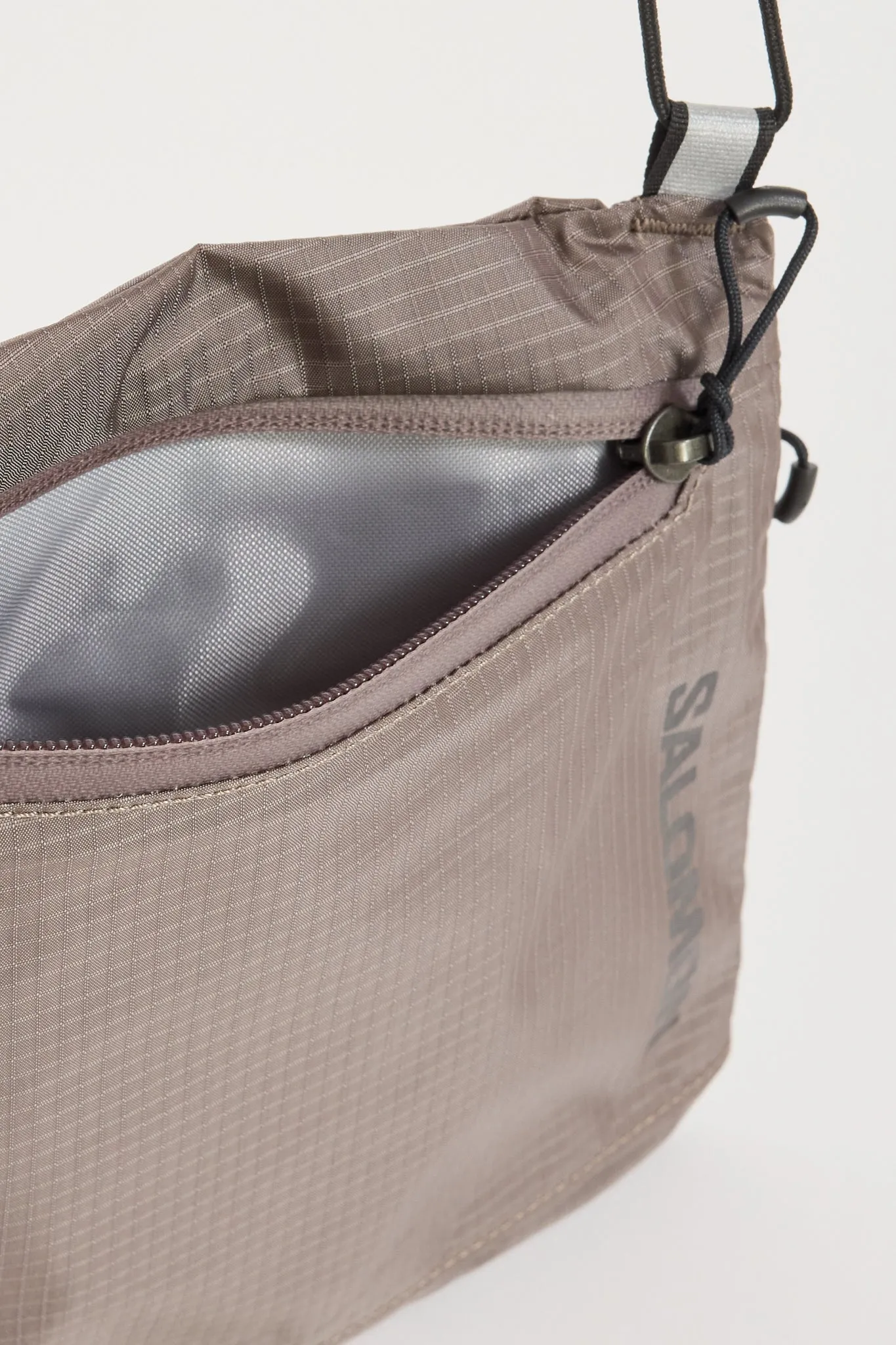 ACS Pouch 2 Iron