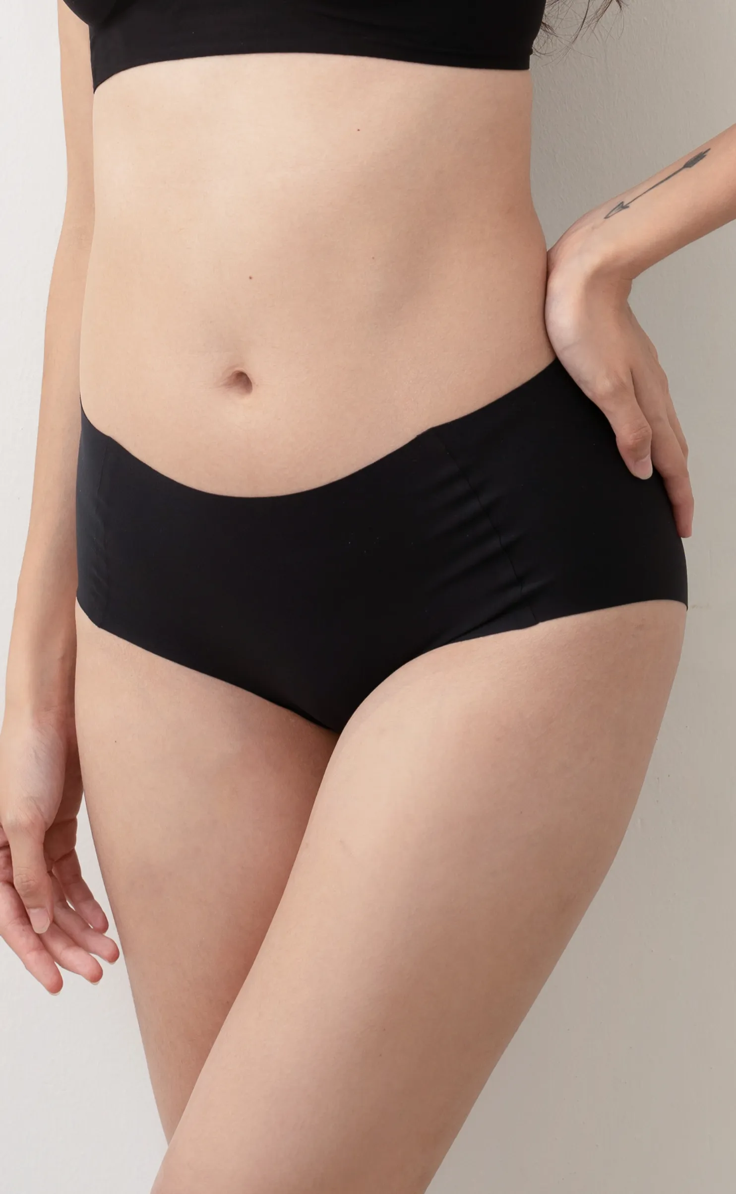 Bare • Seamless Hygiene Panties