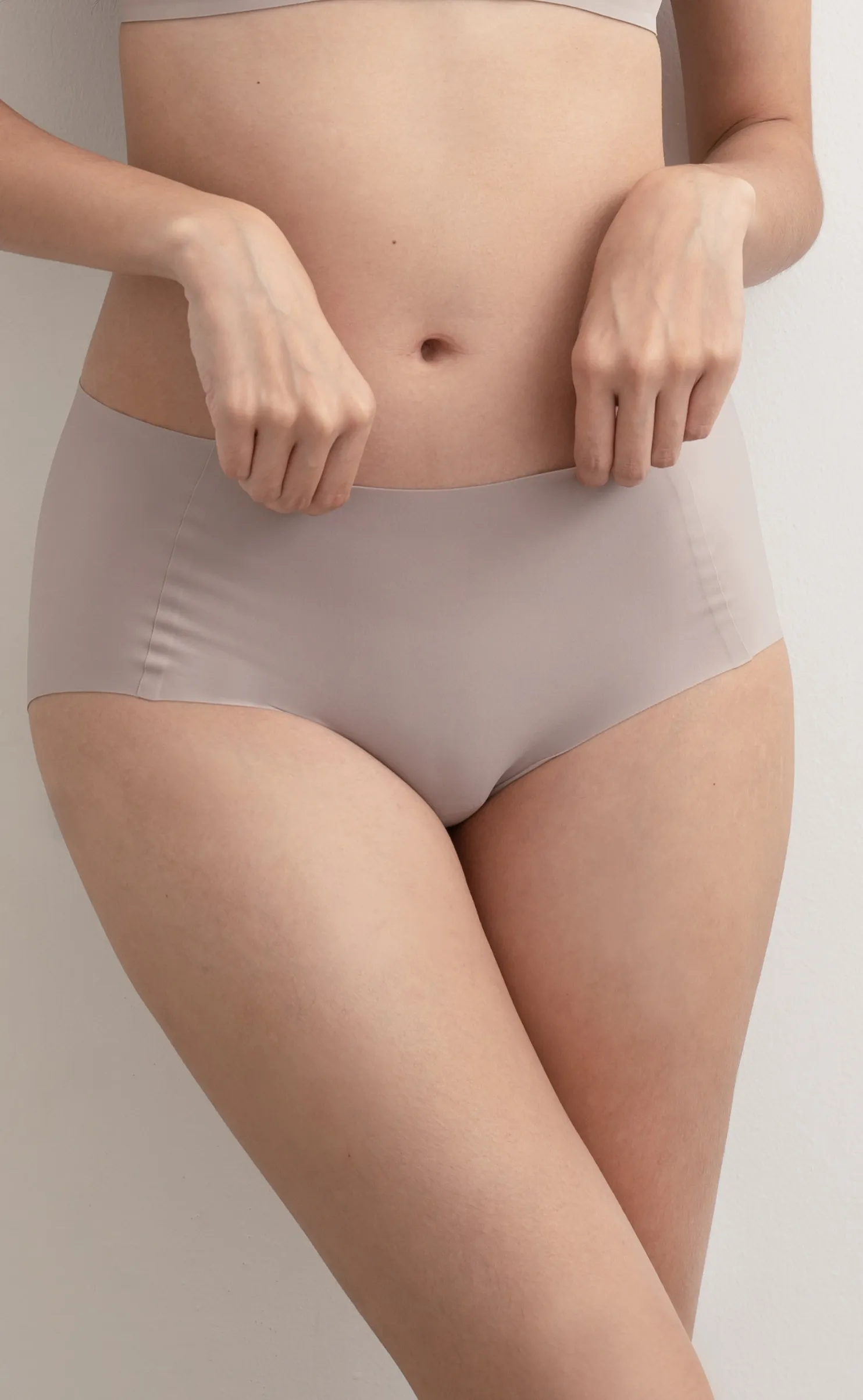 Bare • Seamless Hygiene Panties