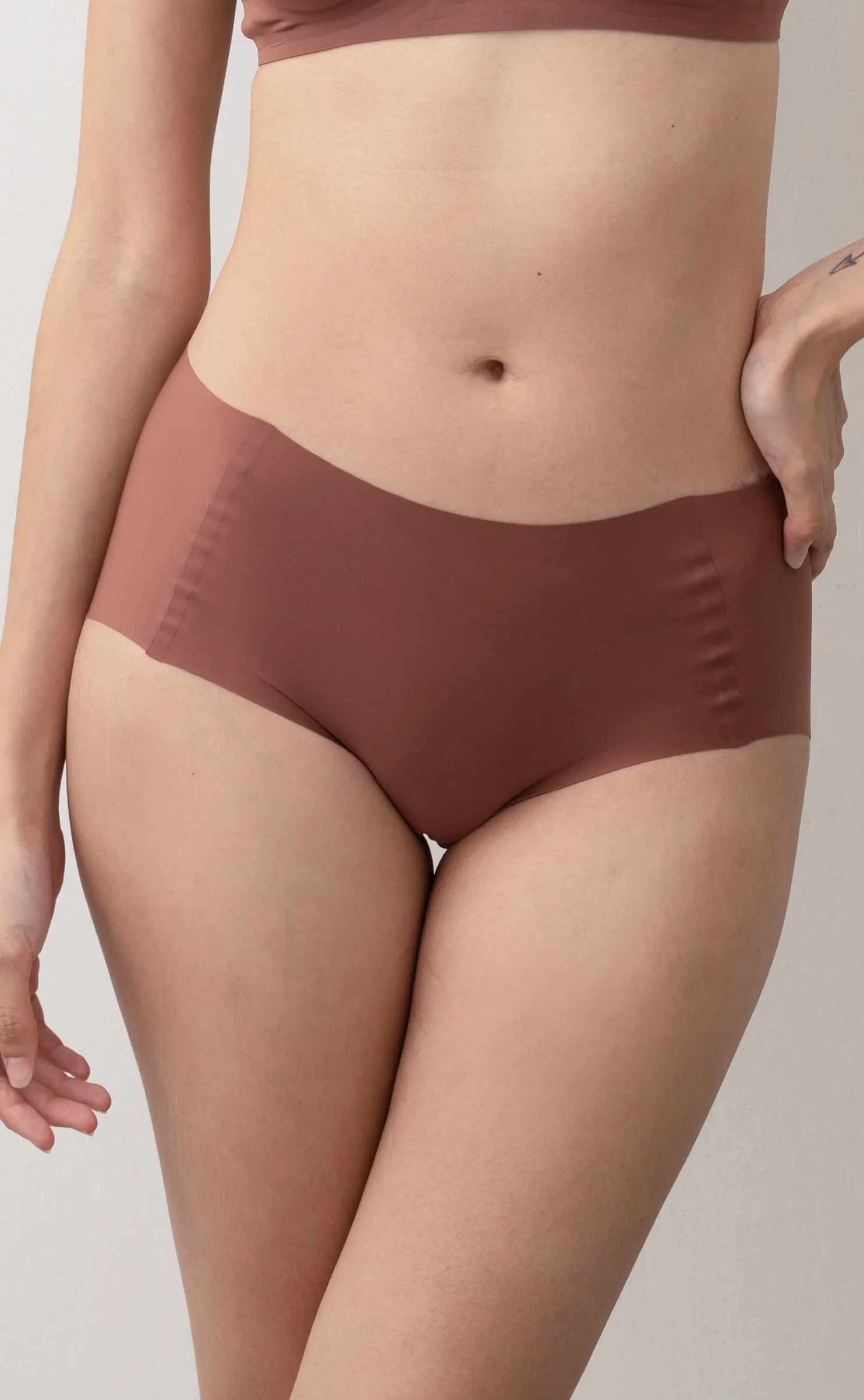 Bare • Seamless Hygiene Panties