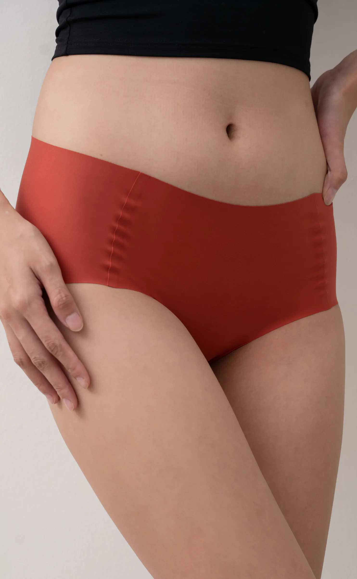 Bare • Seamless Hygiene Panties