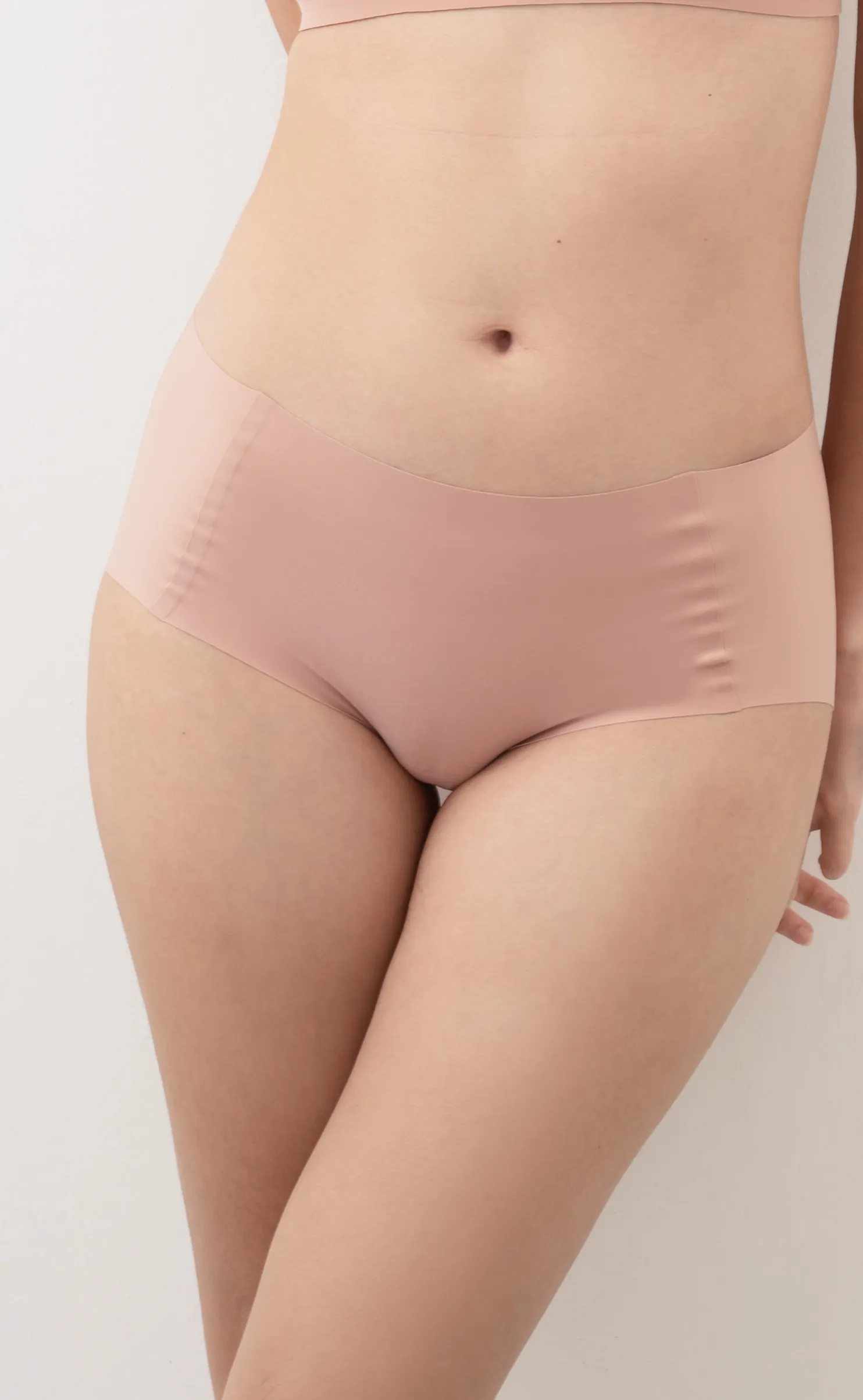 Bare • Seamless Hygiene Panties