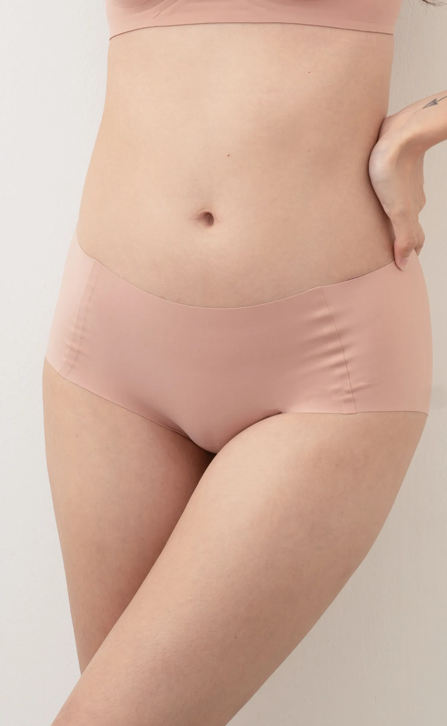 Bare • Seamless Hygiene Panties