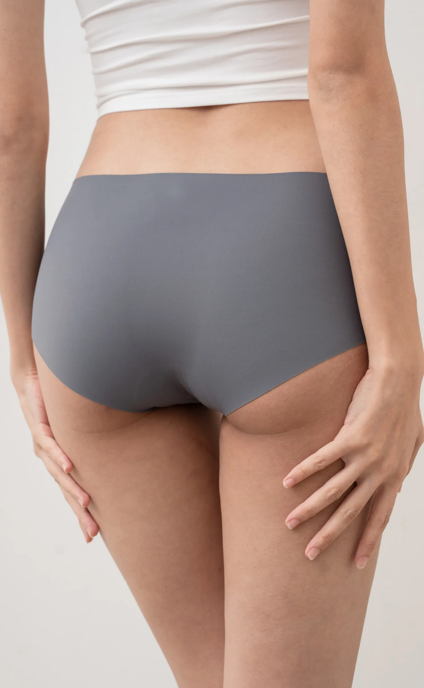Bare • Seamless Hygiene Panties