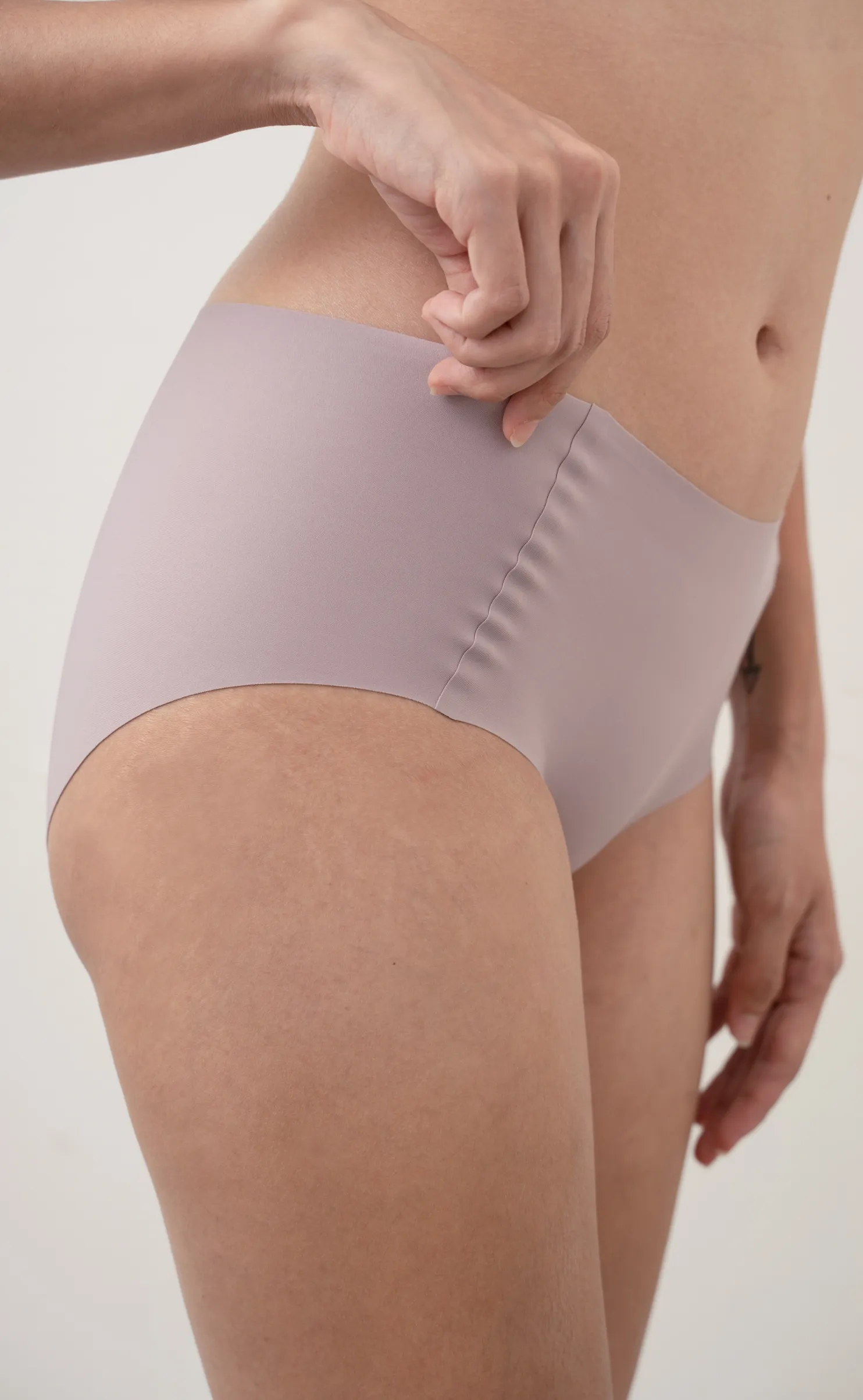 Bare • Seamless Hygiene Panties