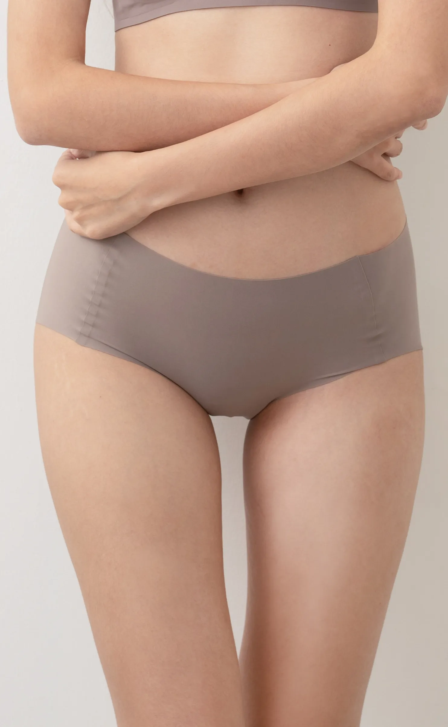 Bare • Seamless Hygiene Panties