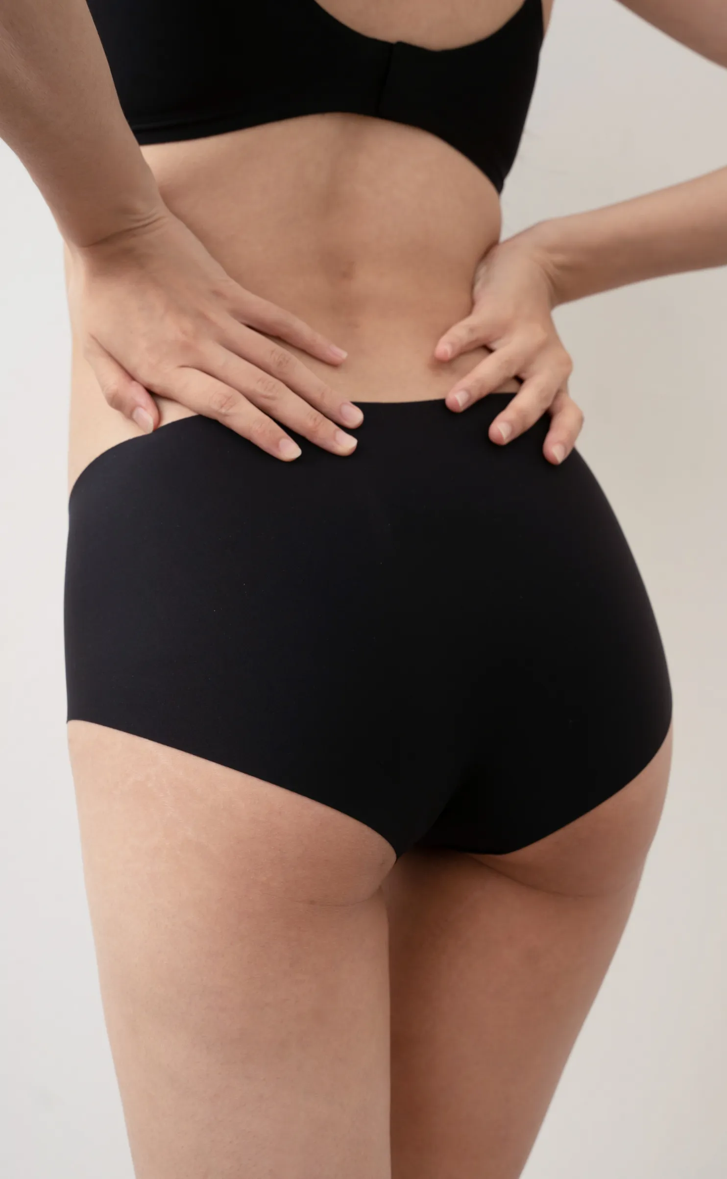 Bare • Seamless Hygiene Panties