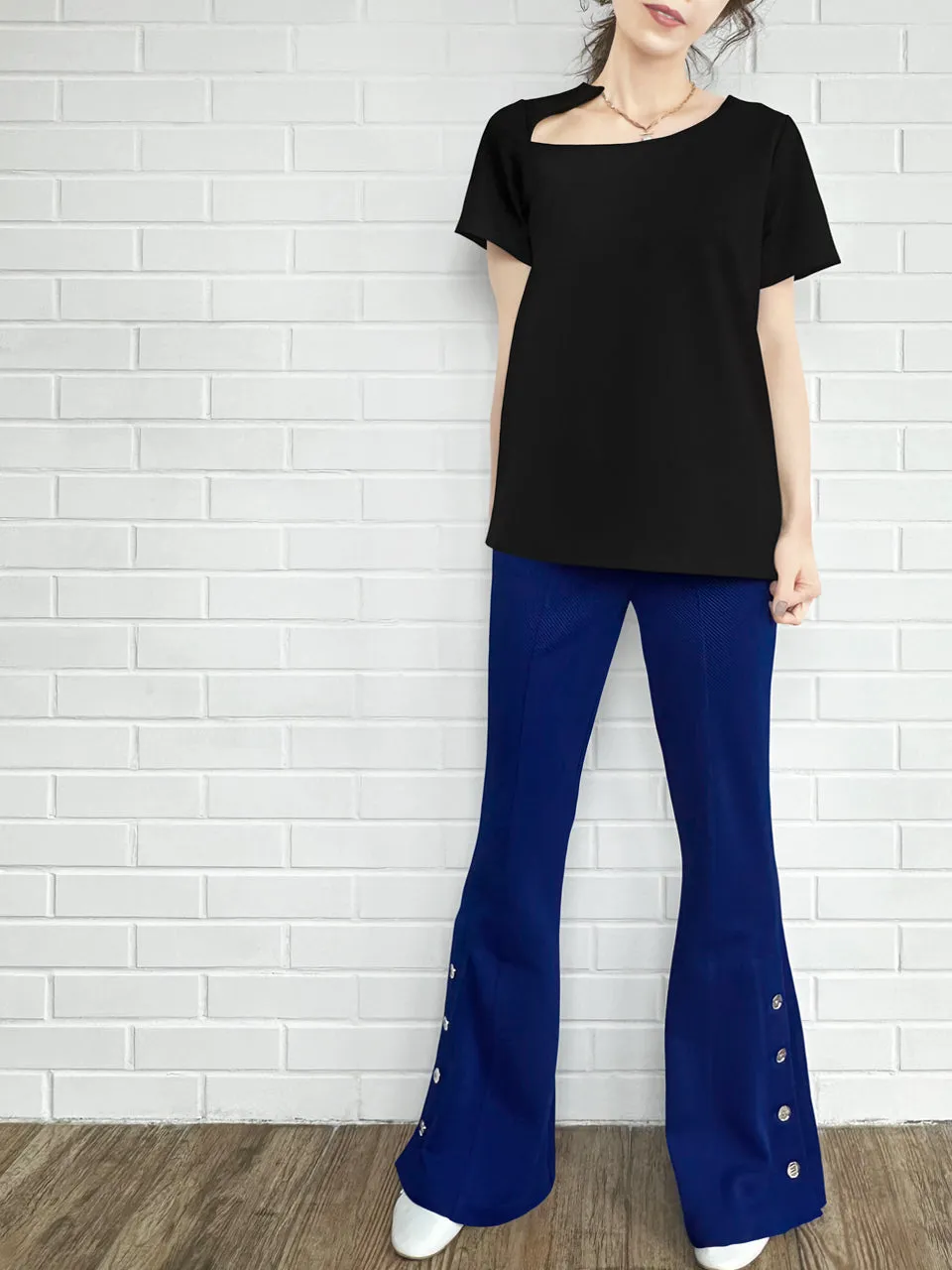 Black Cut Out Collar Structure Cotton Blend Tee