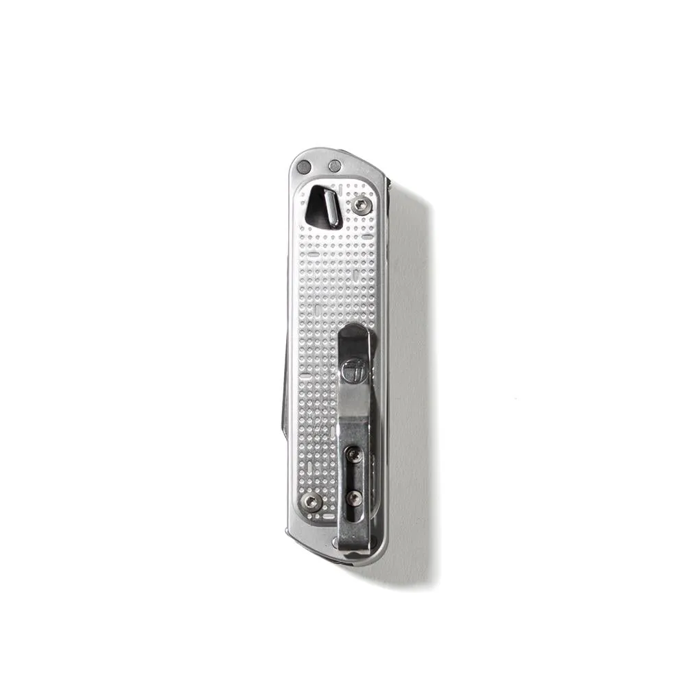 Leatherman Free T4 Multi-Tool / Silver